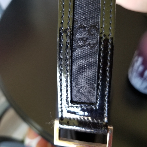 Gucci GG Monogram Patent Leather Shoulder Bag - Picture 11 of 17